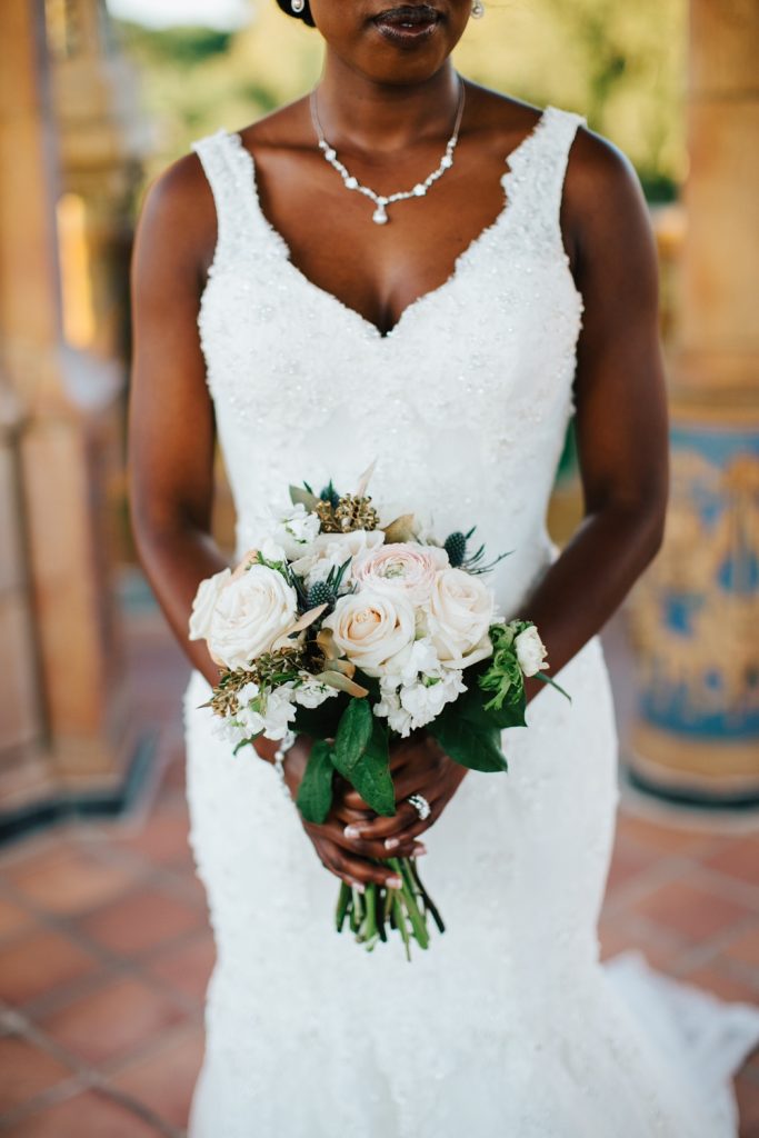 bride bouquet details